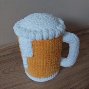 Sör-amigurumi figura